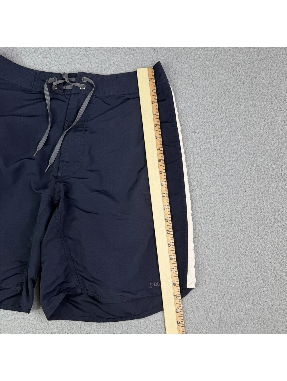 Patagonia Mens Hiking Linerless Board Shorts Blue Size 33x9 Drawstring Gorpcore